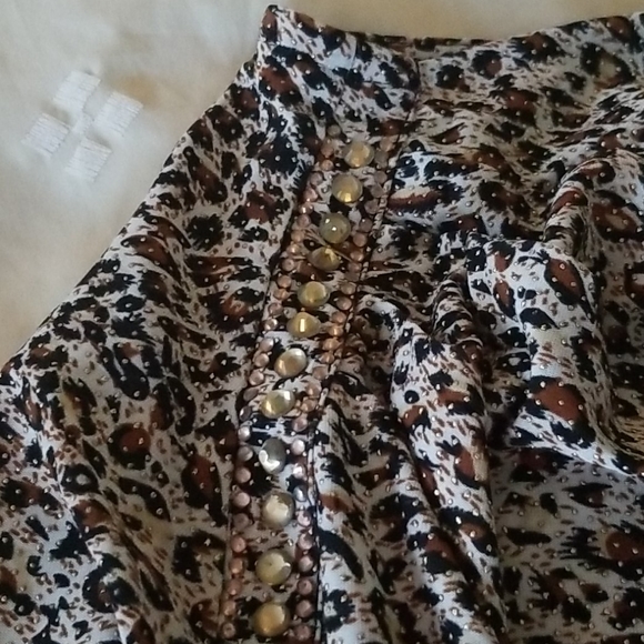 Animal Print New - Picture 6 of 8